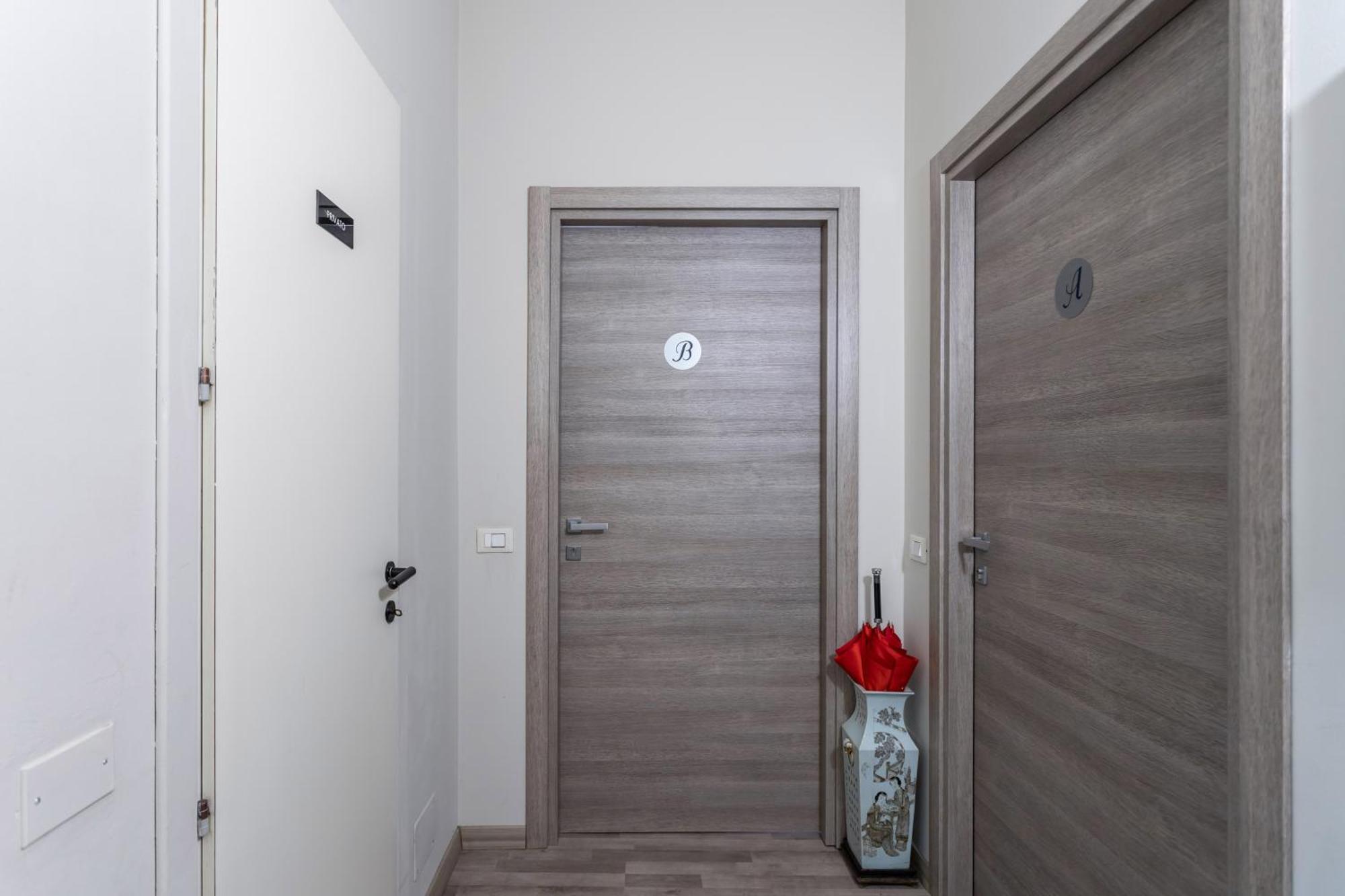 Casa Ugo - Pavia City Center - By Host4U Apartment Ngoại thất bức ảnh